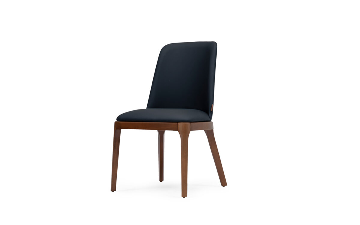Alpha Chair