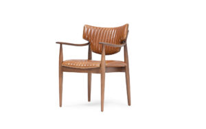 Gusto Armchair