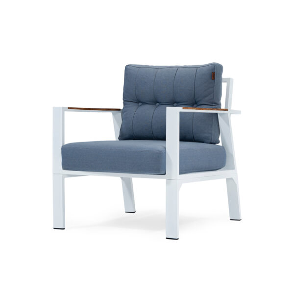 Icon Outdoor Lounge Chair